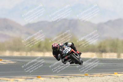 media/Apr-20-2025-CVMA (Sun) [[39090e8767]]/Race 9-Formula LW Twins Shootout/